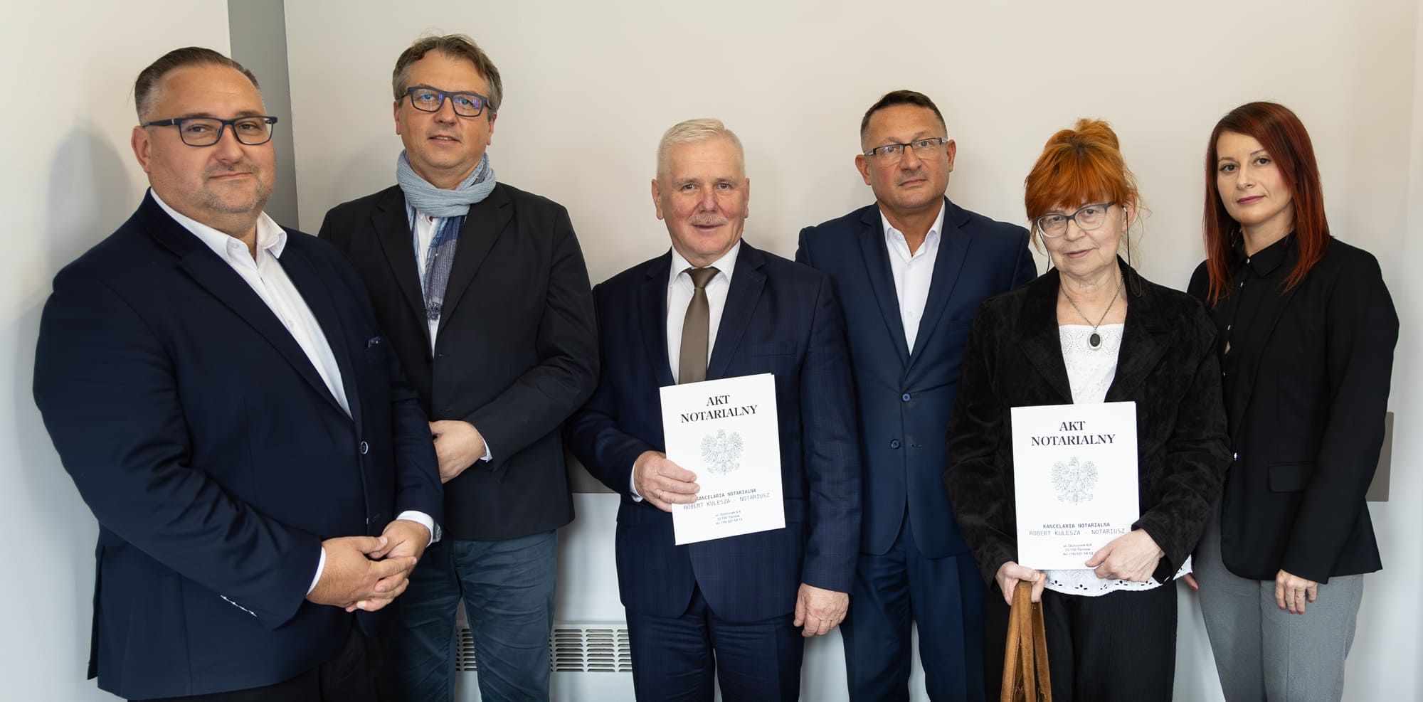 uroczystość podpisania akty notarialnego