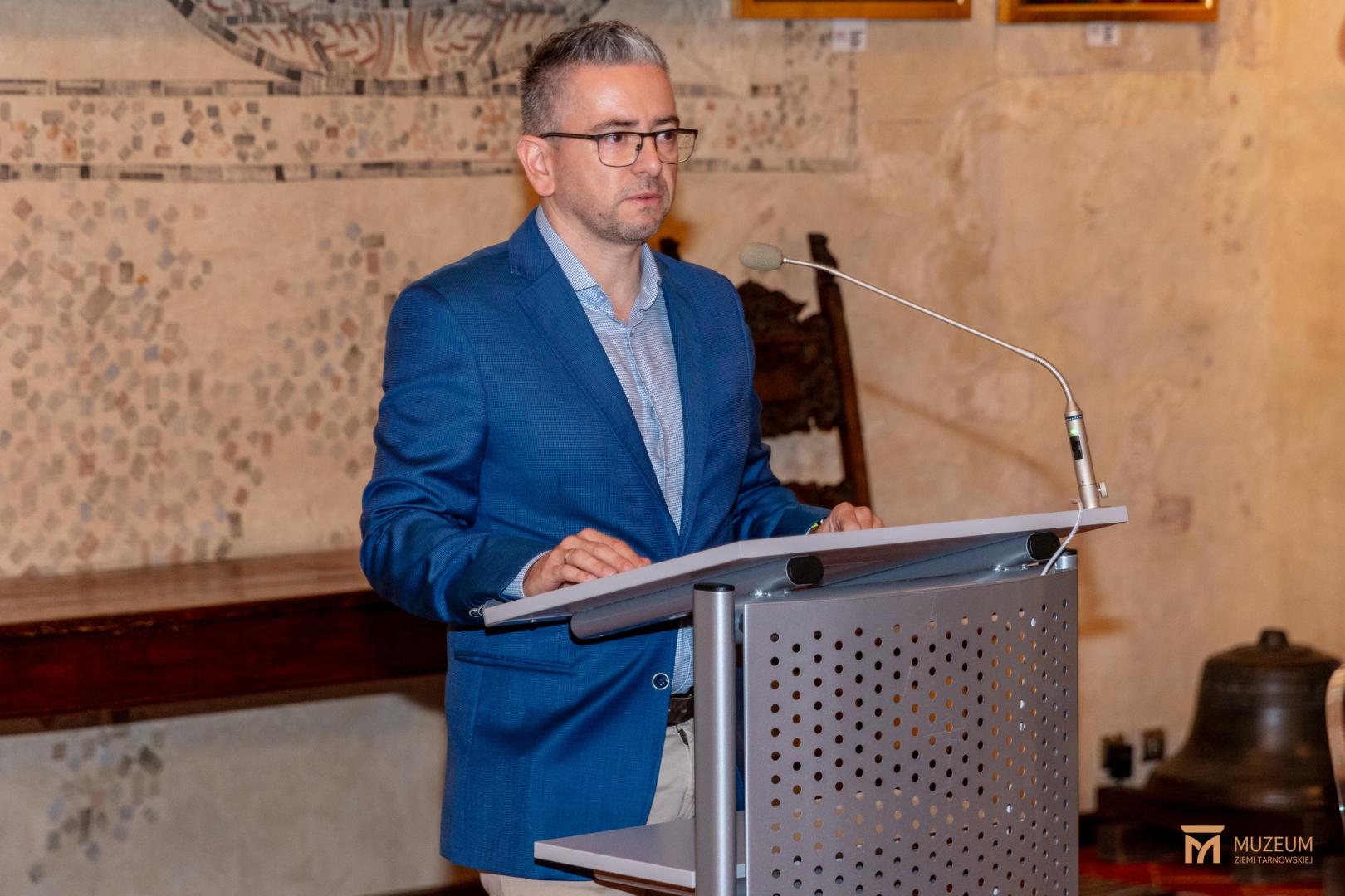 Dr Marcin Borys przemawia